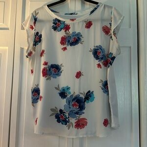Van heusen floral top size large